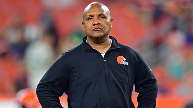 Hue Jackson with the Cleveland Browns.