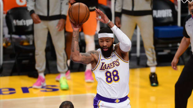 lebron james trainer