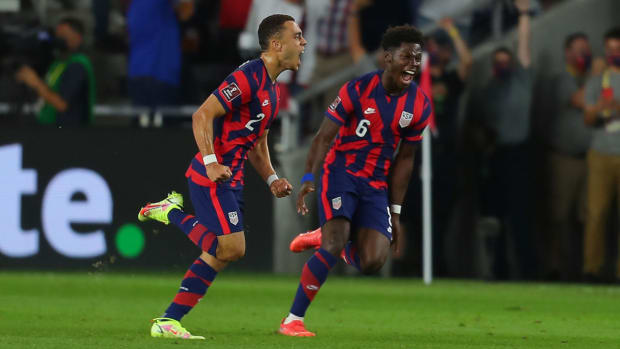Sergino Dest scores for the USMNT vs Costa Rica