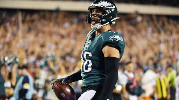 zach ertz black jersey