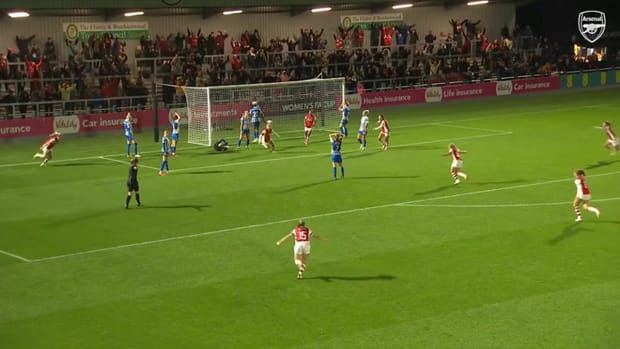 Mead, Little and Williamson help Arsenal Women beat Brighton