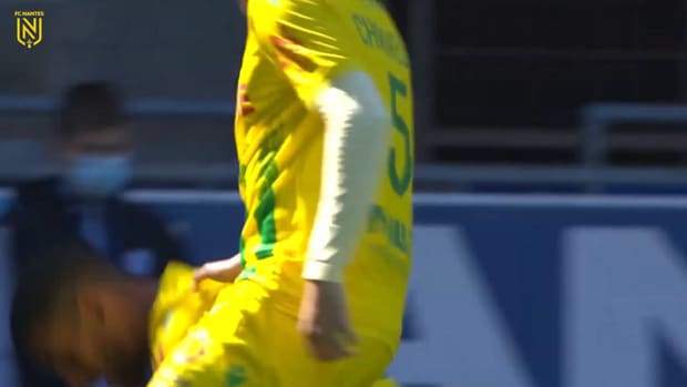Castelletto's first goal for Nantes