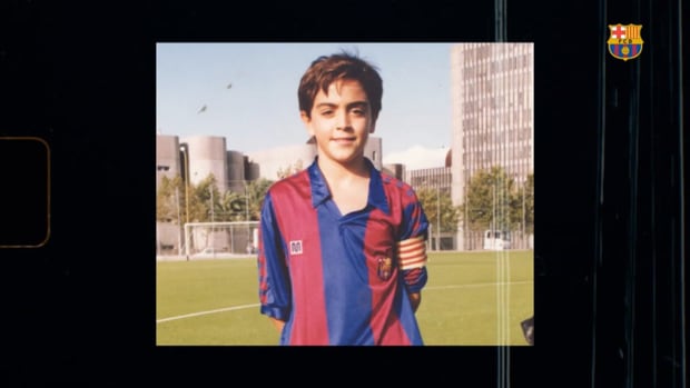 Xavi returns to Camp Nou