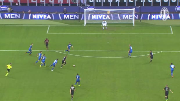 Milan down Sassuolo in seven-goal thriller