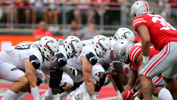 The Cincinnati Bearcats offensive line lines up for a play during a college football game against the Ohio State Buckeyes, Saturday, Sept. 7, 2019, at Ohio Stadium in Columbus. Cincinnati Bearcats At Ohio State Buckeyes Sept 7