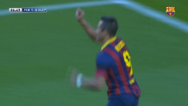 Alexis Sánchez' hat-trick leads Barcelona's rout of Elche