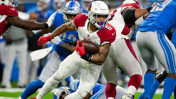Dec 19, 2021; Detroit, Michigan, USA; Arizona Cardinals running back James Conner (6) runs the ball during the second quarter against the Detroit Lions at Ford Field.