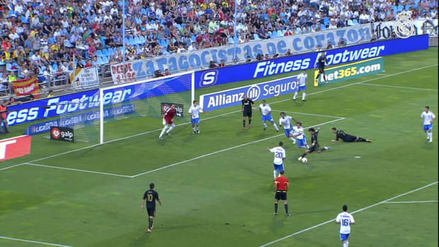 Amazing goal of Marcelo against Real Zaragoza in 2011