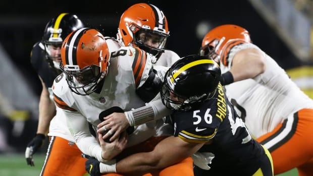 Jan 3, 2022; Pittsburgh, Pennsylvania, USA; Pittsburgh Steelers outside linebacker Alex Highsmith (56) sacks Cleveland Browns quarterback Baker Mayfield (6) during the fourth quarter at Heinz Field. The Steelers won 26-14. Mandatory Credit: Charles LeClaire-USA TODAY Sports
