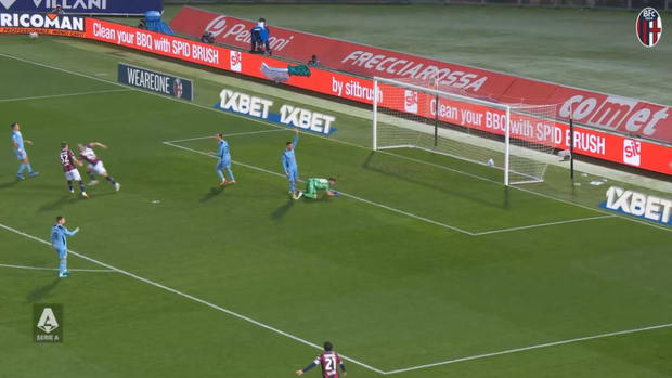 Arnautovic finds the net in win over Cagliari