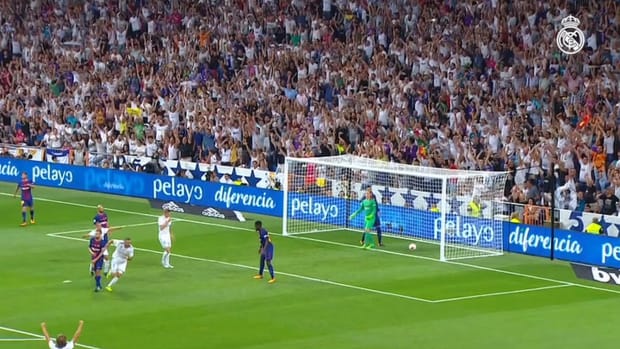 Karim Benzema's goal against Barcelona in SuperCup 2017 