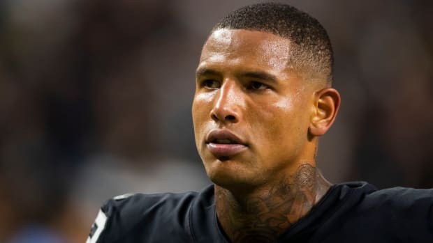 Las Vegas Raiders tight end Darren Waller (83) against the Baltimore Ravens at Allegiant Stadium.