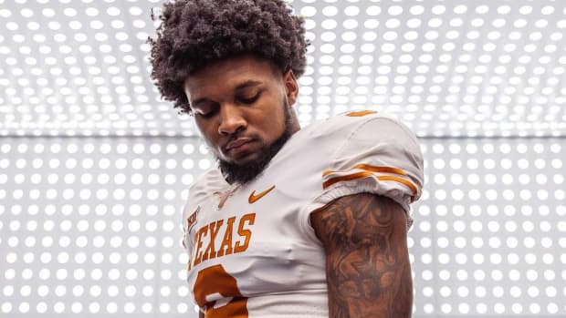 Jahleel Billingsley announces his transfer to Texas