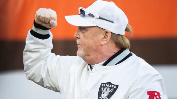 Las Vegas Raiders owner Mark Davis greets fans before the game between the Raiders and the Cleveland Browns at FirstEnergy Stadium.