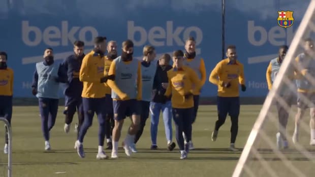 Fitness and ball work at FC Barcelona during International break