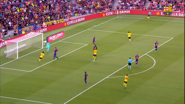 Aubameyang’s classy turn and finish at the Camp Nou