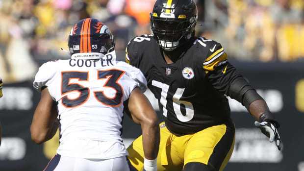 Pittsburgh Steelers offensive tackle Chukwuma Okorafor (76) prepares to block at the line of scrimmage against Denver Broncos linebacker Jonathon Cooper (53) during the third quarter at Heinz Field.  TODAY Sports