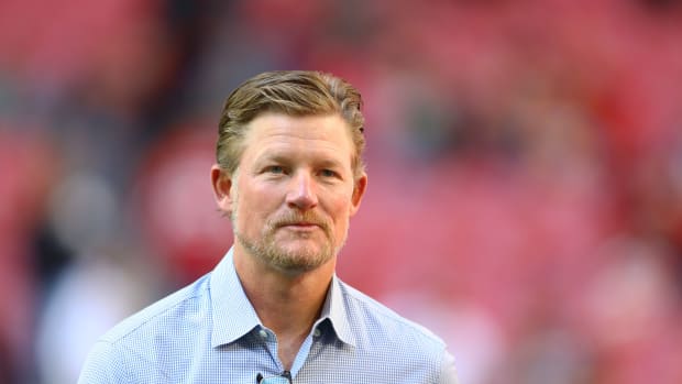 Dec 1, 2019; Glendale, AZ, USA; Los Angeles Rams general manager Les Snead on the sidelines prior to the game against the Arizona Cardinals at State Farm Stadium. Mandatory Credit: Mark J. Rebilas-USA TODAY Sports