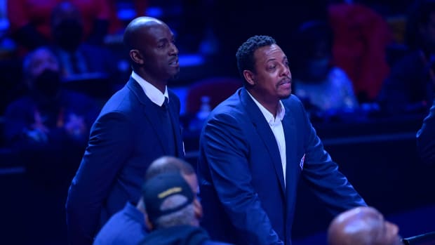 Kevin Garnett and Paul Pierce during the 2022 All-Star weekend.