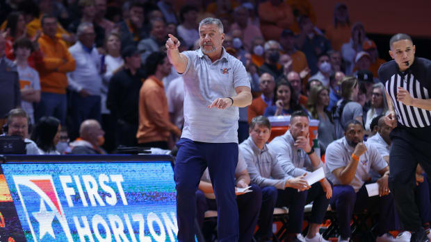Feb 26, 2022; Knoxville, Tennessee, USA; Auburn Tigers head coach Bruce Pearl during the game against the Tennessee Volunteers at Thompson-Boling Arena. Mandatory Credit: Randy Sartin-USA TODAY Sports