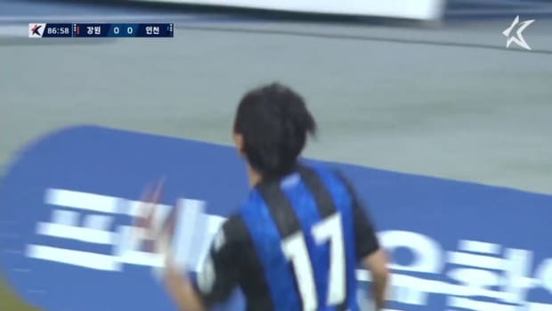 Lee Myung-joo's pinpoint assist against Gangwon