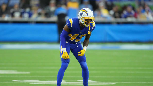 Dec 12, 2021; Inglewood, California, USA; Los Angeles Chargers cornerback Michael Davis (43) during the game against the New York Giants at SoFi Stadium. Mandatory Credit: Kirby Lee-USA TODAY Sports