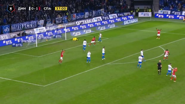 Quincy Promes screamer against Dynamo Moscow