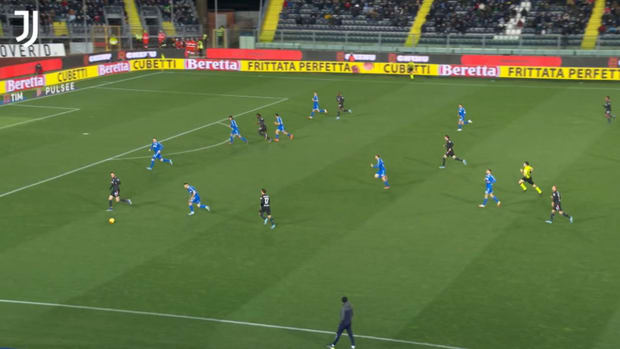 Vlahovic's brace leads Juventus over Empoli