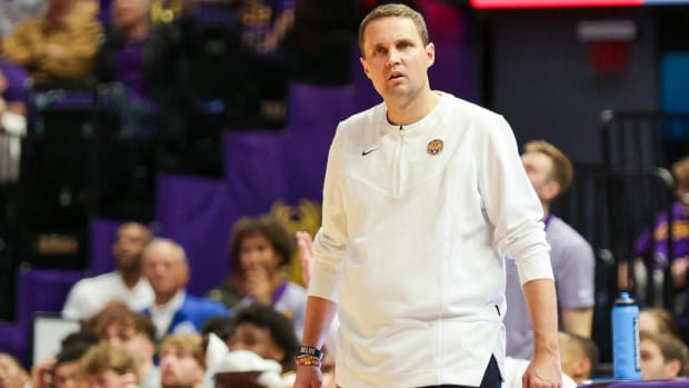 Will Wade on the sideline coaching LSU.