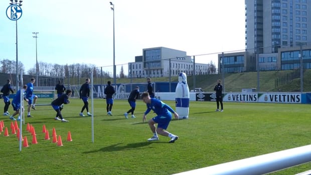 Schalke stars prepare for Hannover