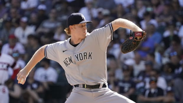 New York Yankees RP Stephen Ridings pitching in road game