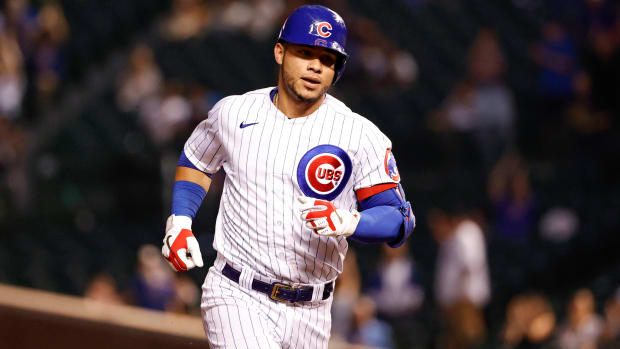 Sep 7, 2021; Chicago, Illinois, USA; Chicago Cubs catcher Willson Contreras (40) rounds the bases after hitting a solo home run against the Cincinnati Reds during the third inning at Wrigley Field.