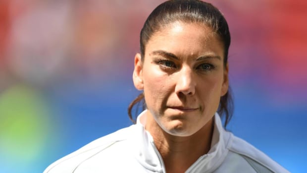 United States goalkeeper Hope Solo warms up for the game against Sweden during the women’s team quarterfinal in the Rio 2016 Summer Olympic Games at Estadio Nacional Mane Garrincha.