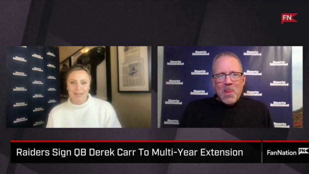 041322-Raiders Sign QB Derek Carr To Multi-Year Extension