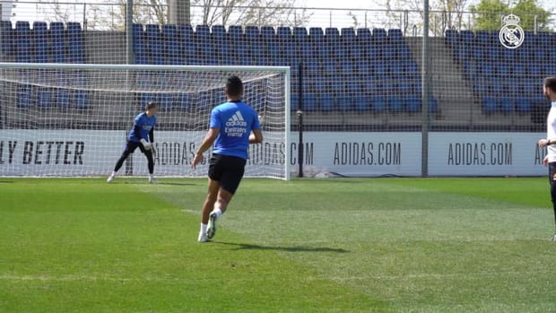 High intensity goalkeeper training at Real Madrid City 