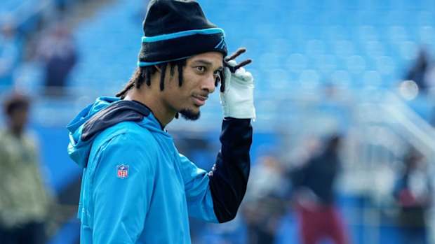 Nov 21, 2021; Charlotte, North Carolina, USA; Carolina Panthers wide receiver Robby Anderson (11) during pregame warmups against the Washington Football Team at Bank of America Stadium. Mandatory Credit: Jim Dedmon-USA TODAY Sports