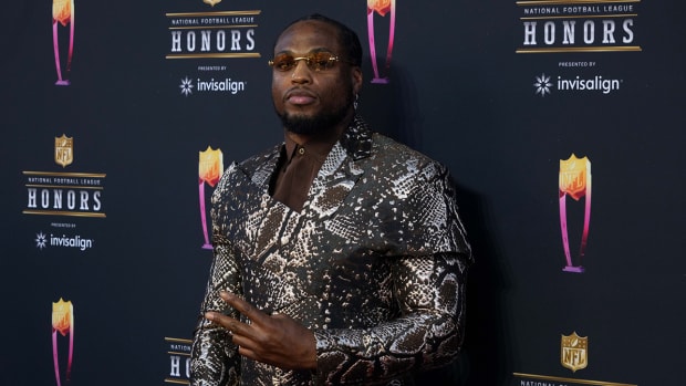 Derrick Henry at the 2022 NFL Honors.