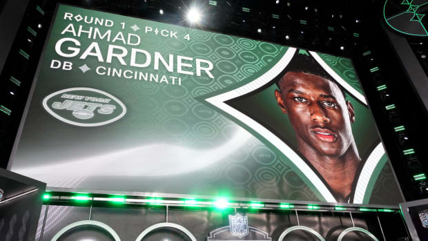 Apr 28, 2022; Las Vegas, NV, USA; Cincinnati cornerback Ahmad 'Sauce' Gardner is announced as the fourth overall pick to the New York Jets during the first round of the 2022 NFL Draft at the NFL Draft Theater. Mandatory Credit: Kirby Lee-USA TODAY Sports