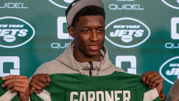 New York Jets introduce all three of their 2022 first-round NFL Draft picks. Ahmad \"Sauce\" Gardner holds up his jersey during a press conference at Atlantic Health Jets Training Center in Florham Park, NJ on Friday April 29, 2022. Jets 1st Round Draft Picks 2022