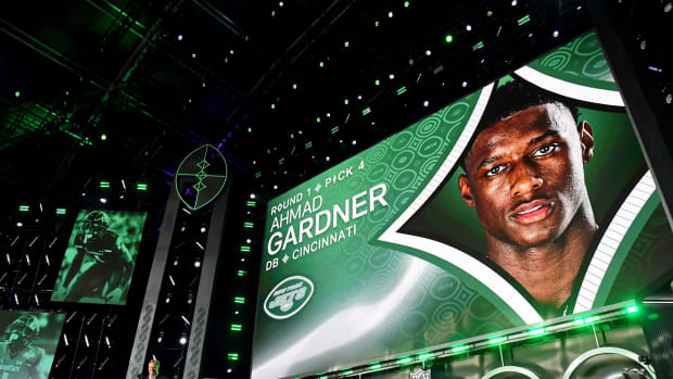 Apr 28, 2022; Las Vegas, NV, USA; NFL commissioner Roger Goodell announces Cincinnati cornerback Ahmad 'Sauce' Gardner as the fourth overall pick to the New York Jets during the first round of the 2022 NFL Draft at the NFL Draft Theater. Mandatory Credit: Gary Vasquez-USA TODAY Sports