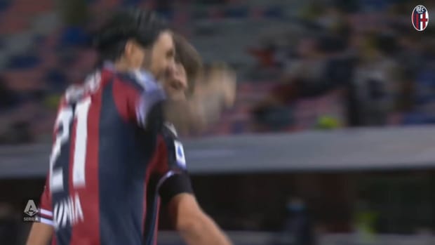 Hickey's first goal for Bologna