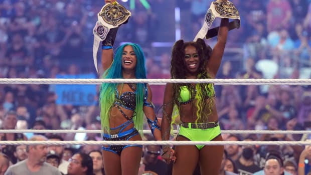 Sasha Banks and Naomi