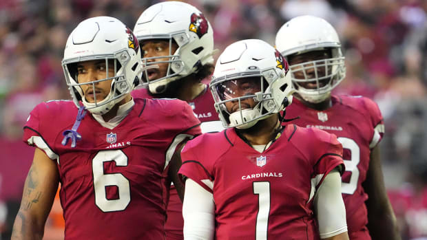 Cardinals quarterback Kyler Murray (1) and running back James Conner (6) react to a Cardinals offensive holding penalty against the Seahawks.