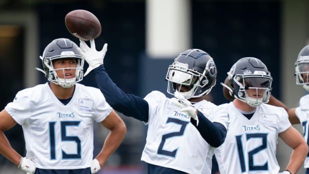 Tennessee Titans wide receiver Robert Woods (2) tosses the ball during practice at Saint Thomas Sports Park Tuesday, May 24, 2022, in Nashville, Tenn.