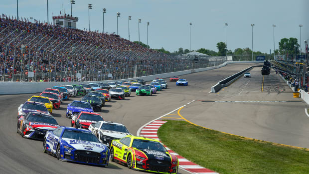 Teammates Austin Cindric and Ryan Blaney lead the field during Sunday's NASCAR Cup Series Enjoy Illinois 300 at World Wide Technology Raceway in Madison, Illinois. (Photo by Jeff Curry/Getty Images)