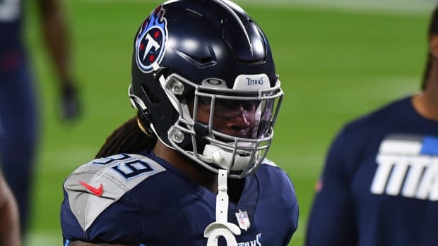 Tennessee Titans outside linebacker Jadeveon Clowney (99) warms up before the game against the Indianapolis Colts at Nissan Stadium.