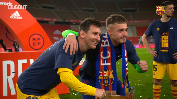 Barcelona players posing with Leo Messi during Copa del Rey celebrations