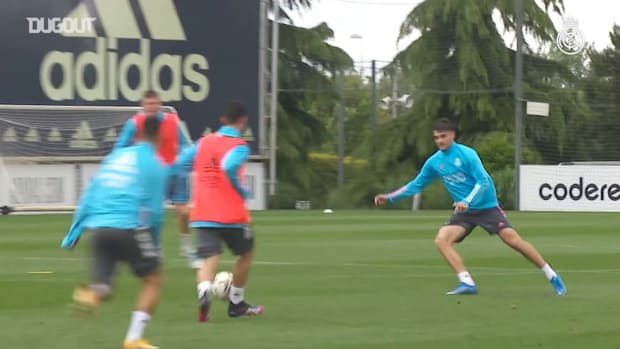 Sergio Ramos is back at training 