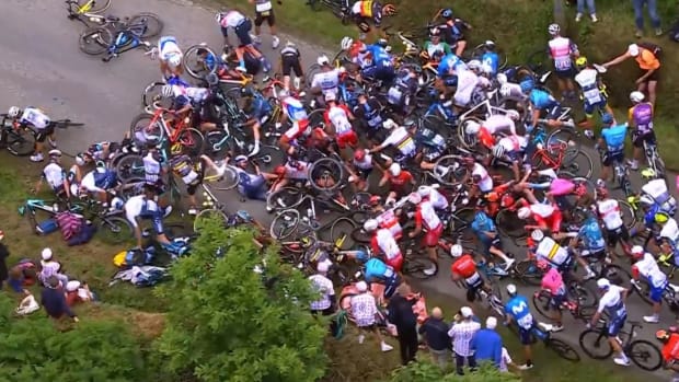 A crash at Stage 1 of the Tour de France.