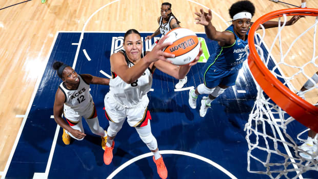 liz-cambage-all-star-game-preview